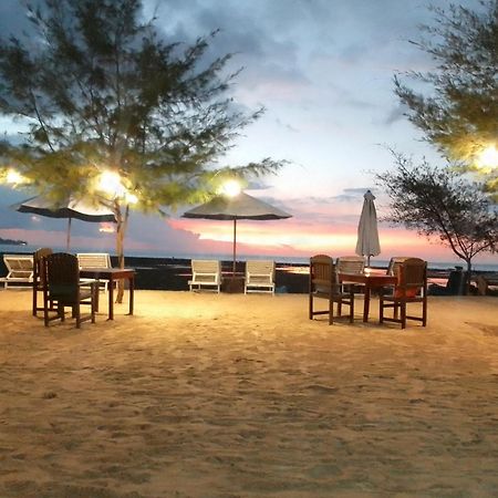 Talent Sunset Villa Gili Air Exteriör bild